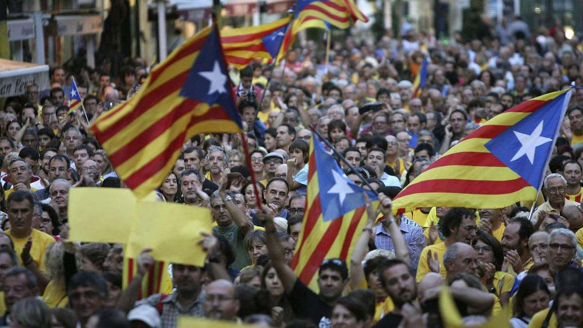 Сенат Іспанії активував статтю, яка призупиняє автономію Каталонії