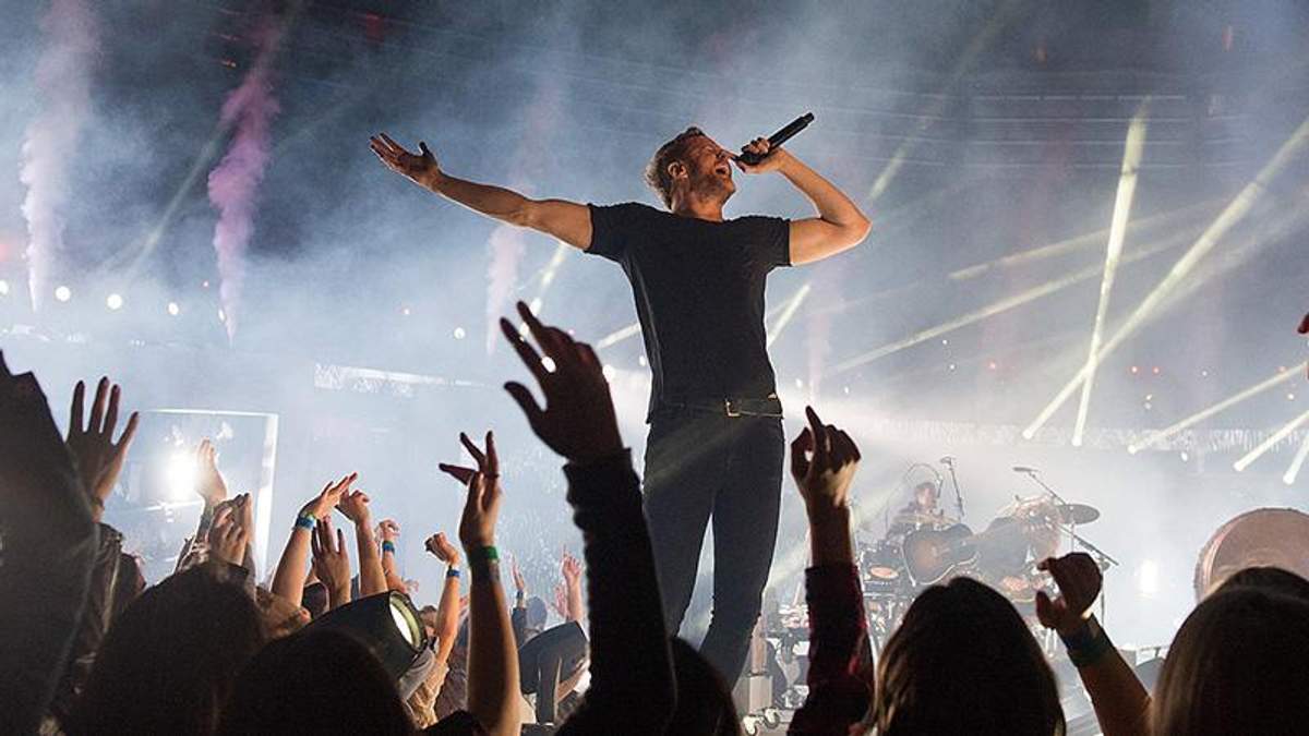 Imagine Dragons V Kieve Otygrayut Pervyj Koncert Data