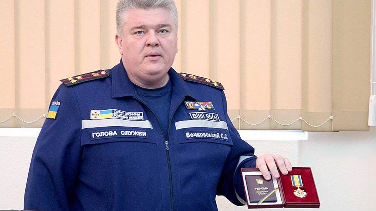 Скандальный экс-глава ГСЧС Бочковский принудительно требует восстановить его в должности Скандальный экс-глава ГСЧС Бочковский принудительно требует восстановить его в должности