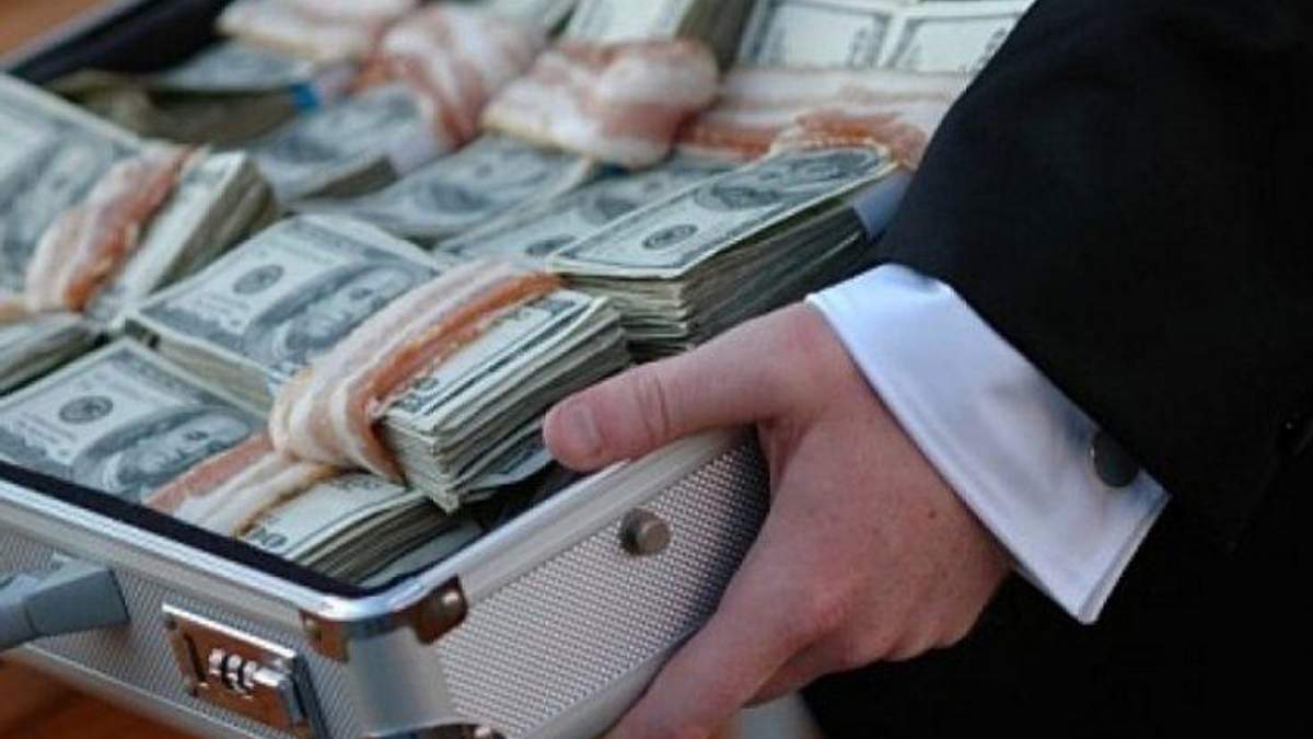 Конфискованные у коррупционеров: сколько денег поступило в казну и куда их потратили