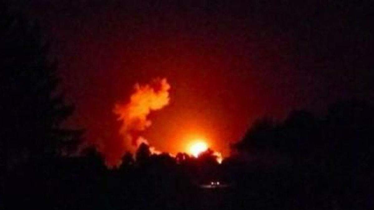 Взрывы на складах в Ичне: детали от очевидцев, фото и видео 