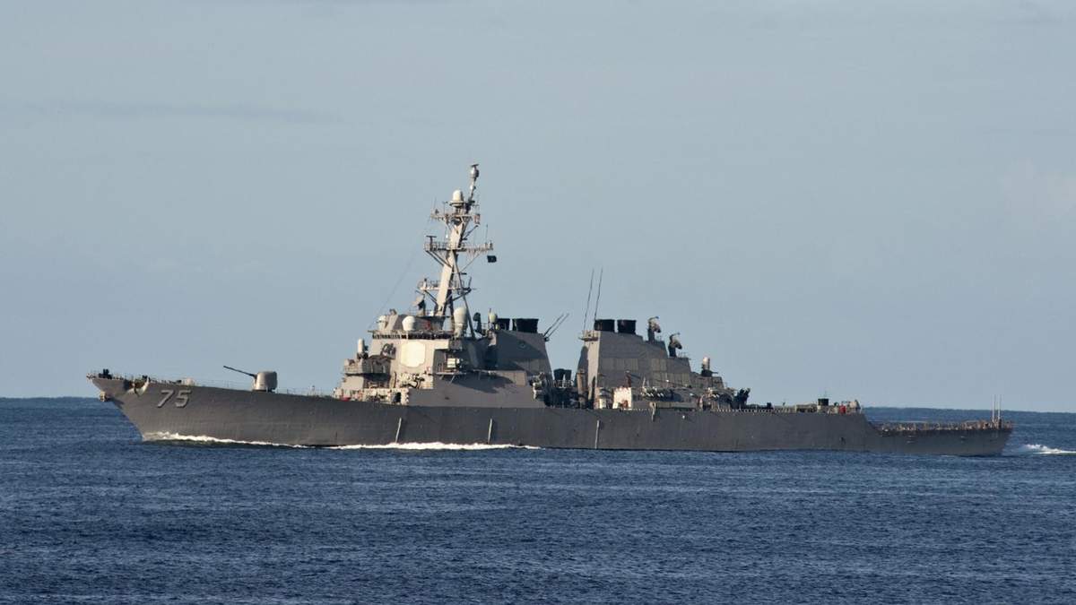 В Черное море направляется американский боевой корабль