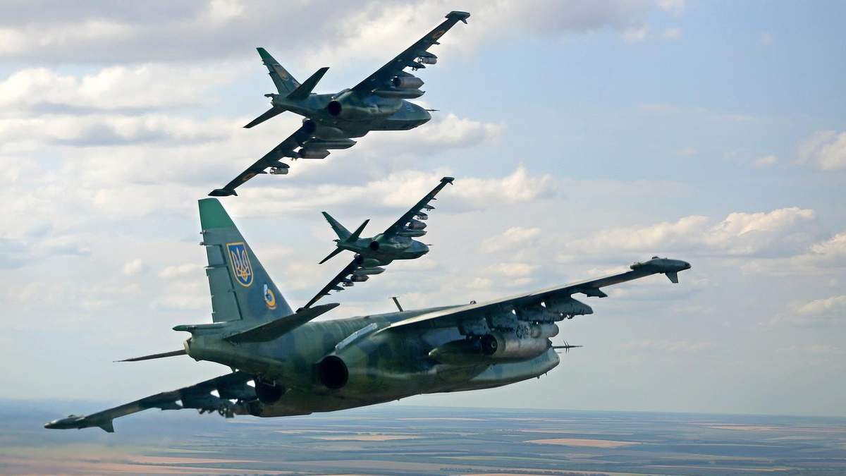 Военные моторные самолеты Военные моторные самолеты