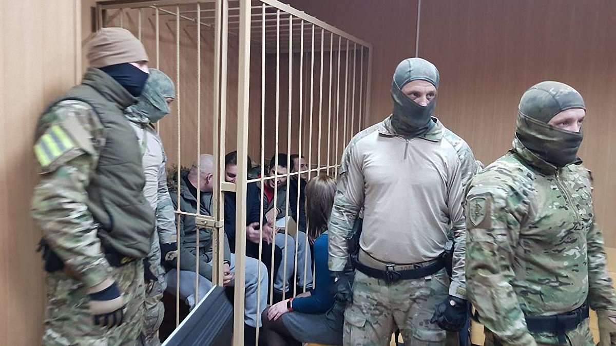Суд Москви залишив під арештом усіх полонених українських моряків