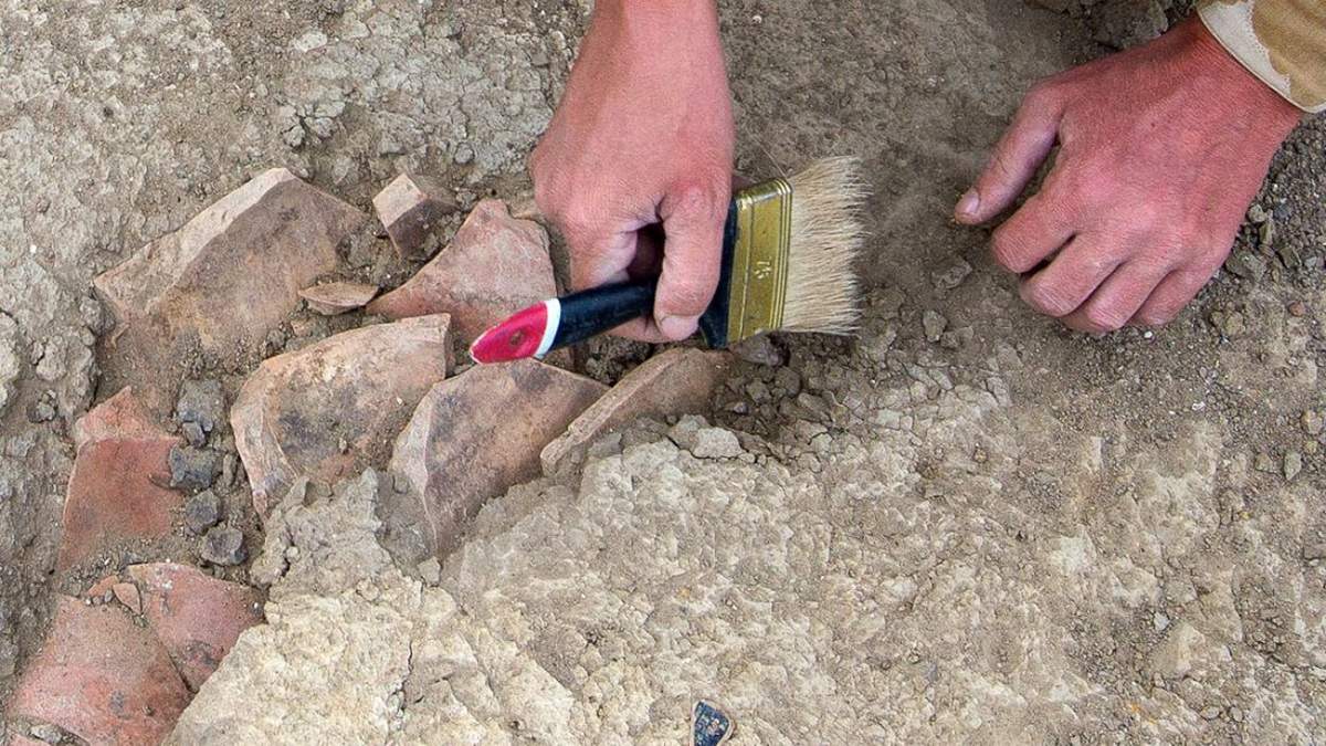 В Украине нашли уникальное жилье возрастом 6 тысяч лет: фото и видео