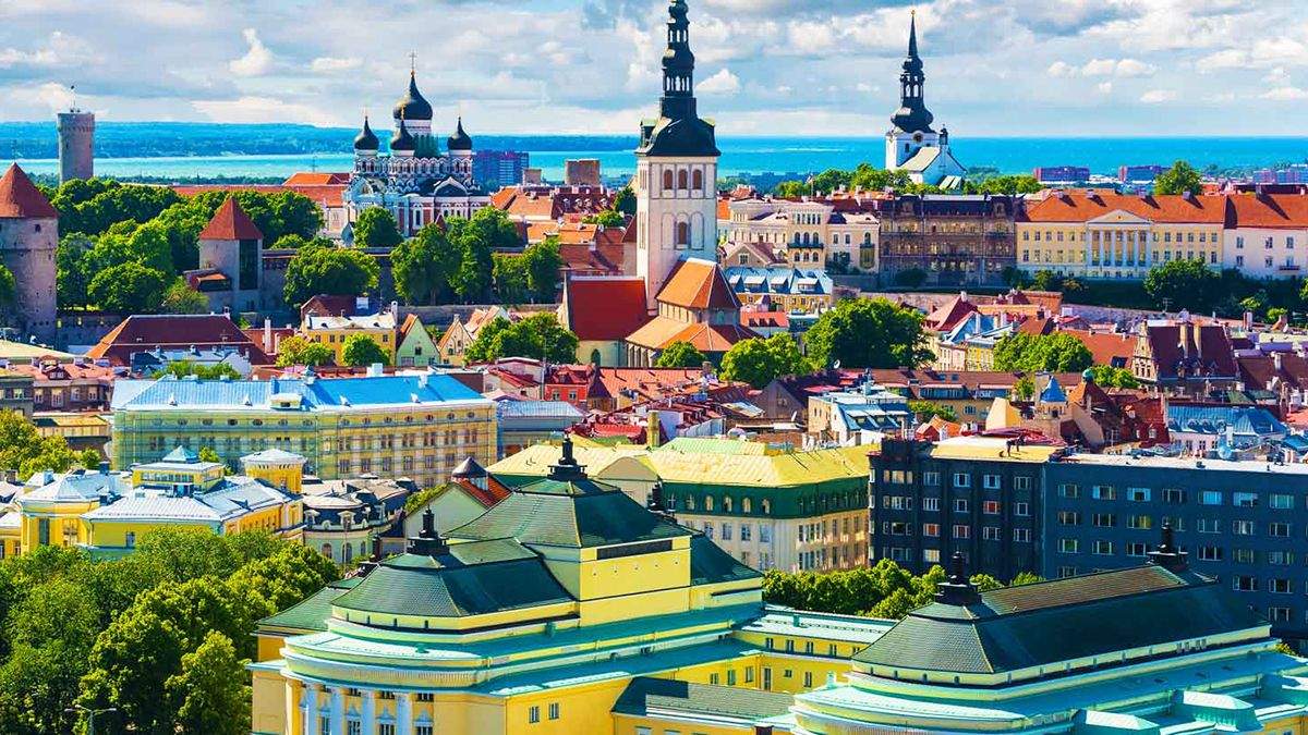 Естонія скасувала безкоштовні візи для українців