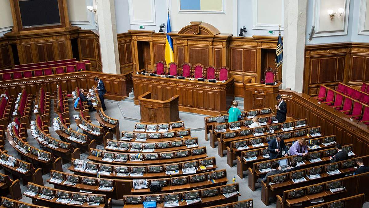 Раде придется продлить действующий закон об особом статусе Донбасса