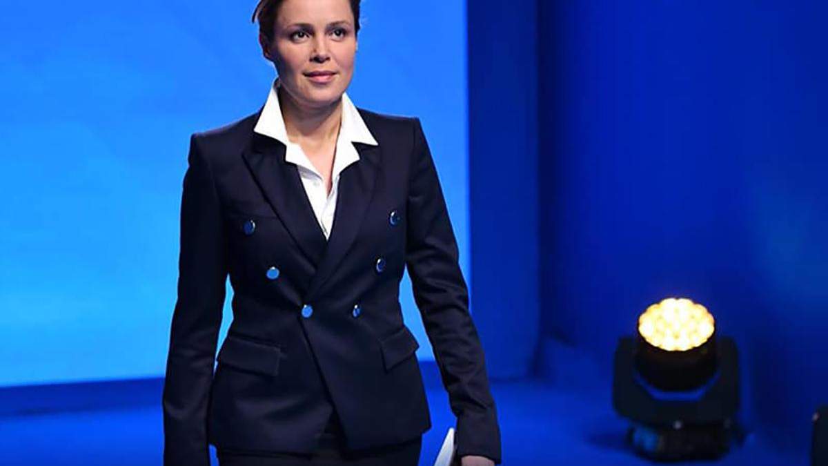 Королевську під вигуки "Ганьба" вигнали з Львівської ОДА Королевську під вигуки "Ганьба" вигнали з Львівської ОДА