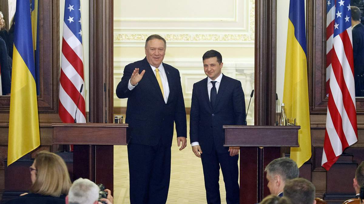 Зеленский поговорил с Помпео: госсекретарь США озвучил интересные детали разговора