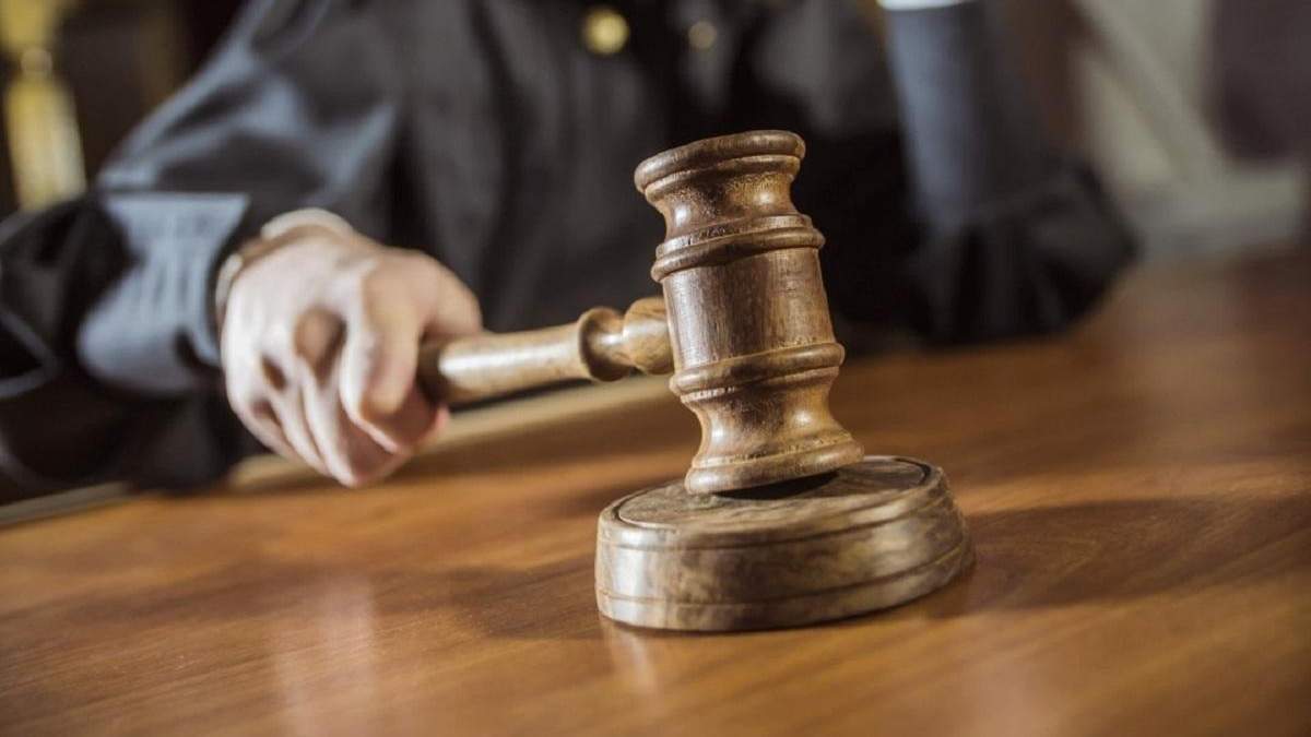 Суд вирішив розглянути позов проти карантину до 24 квітня у травні