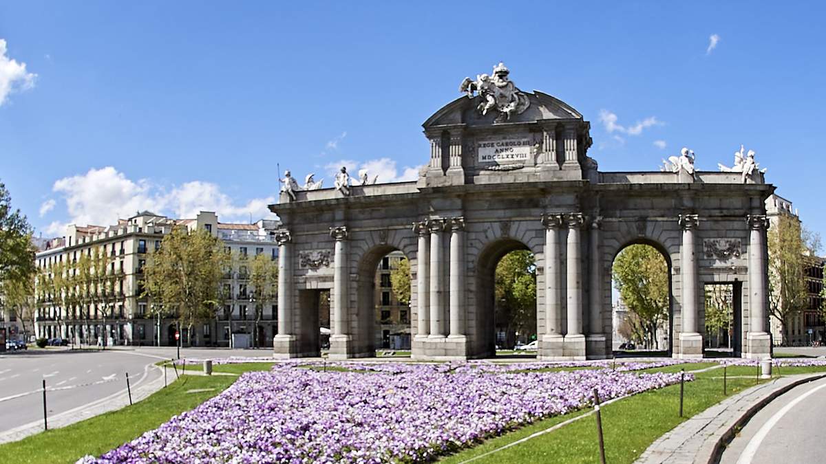 Карантин у Європі: як виглядають спорожнілі міста – фото