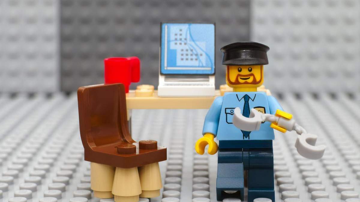 Протести у США: Lego не рекламуватиме конструктор з поліцейськими
