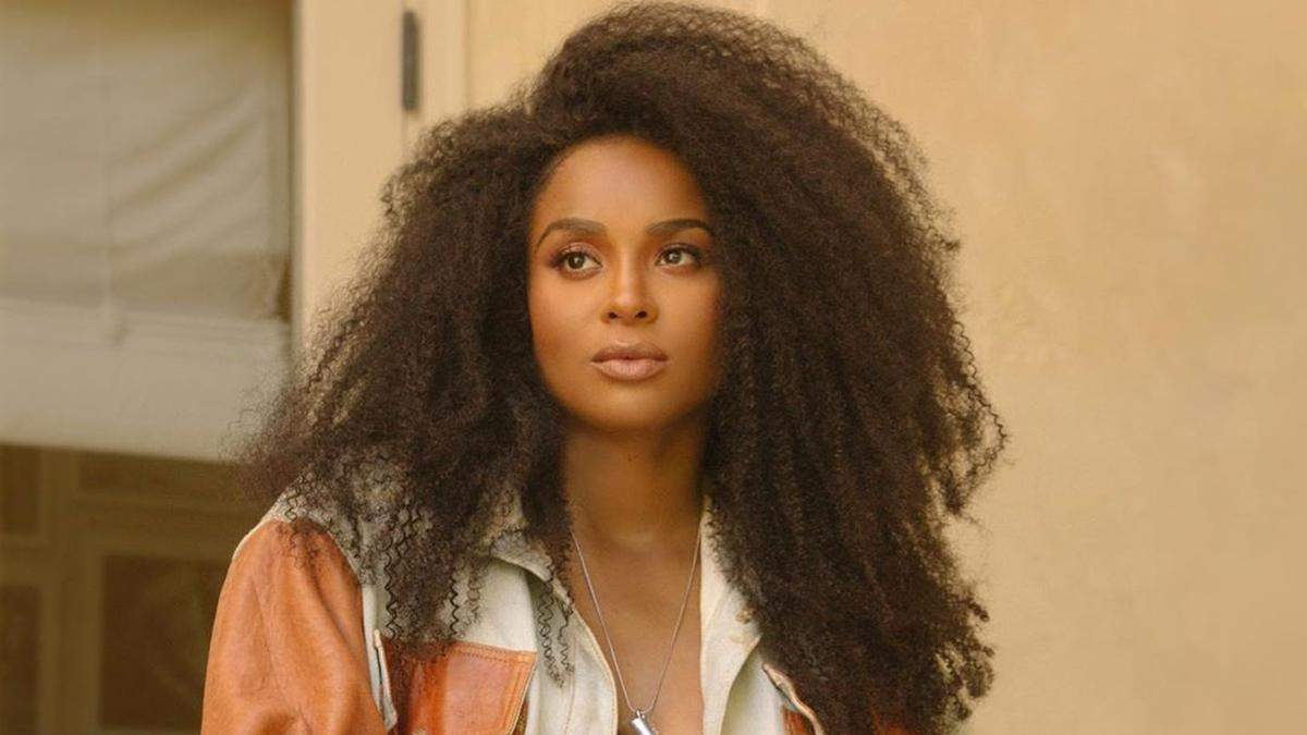 Siara Tretij Raz Stala Mamoj Video S Malyshom