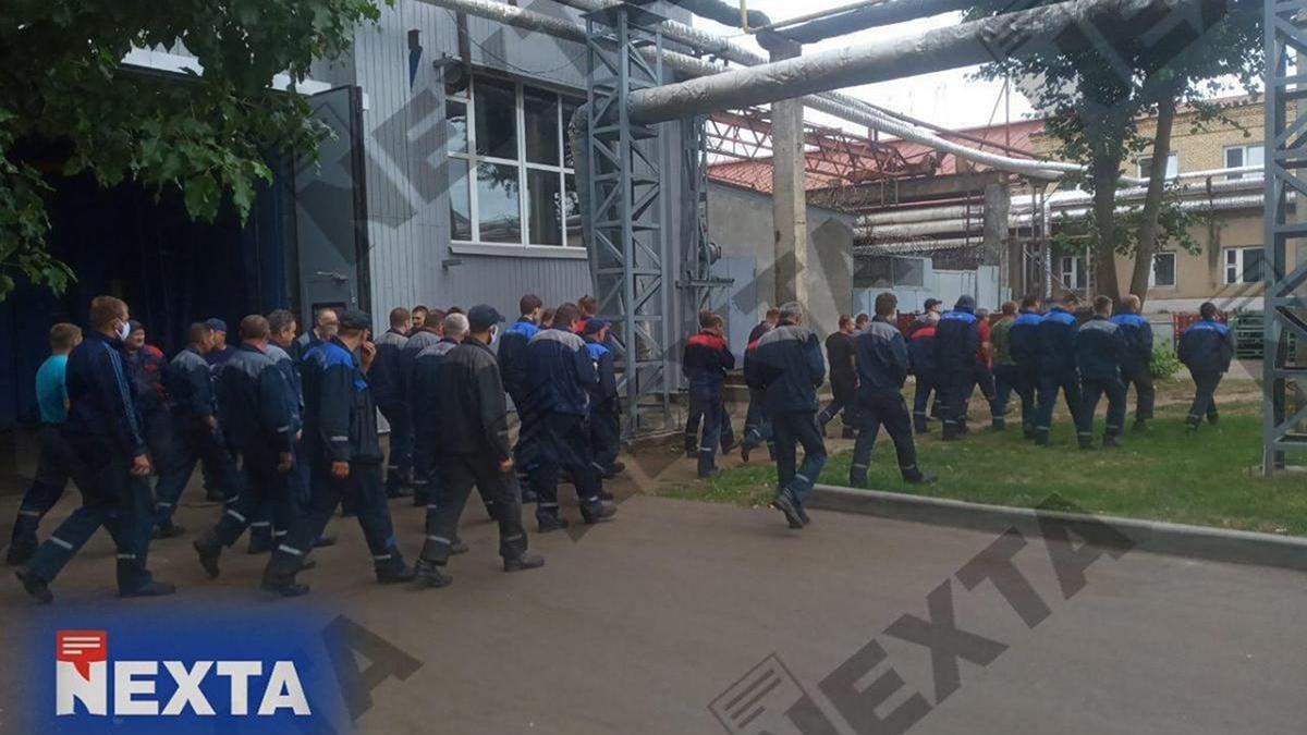 Страйк у Білорусі: доєднались сотні працівників БелАЗу 