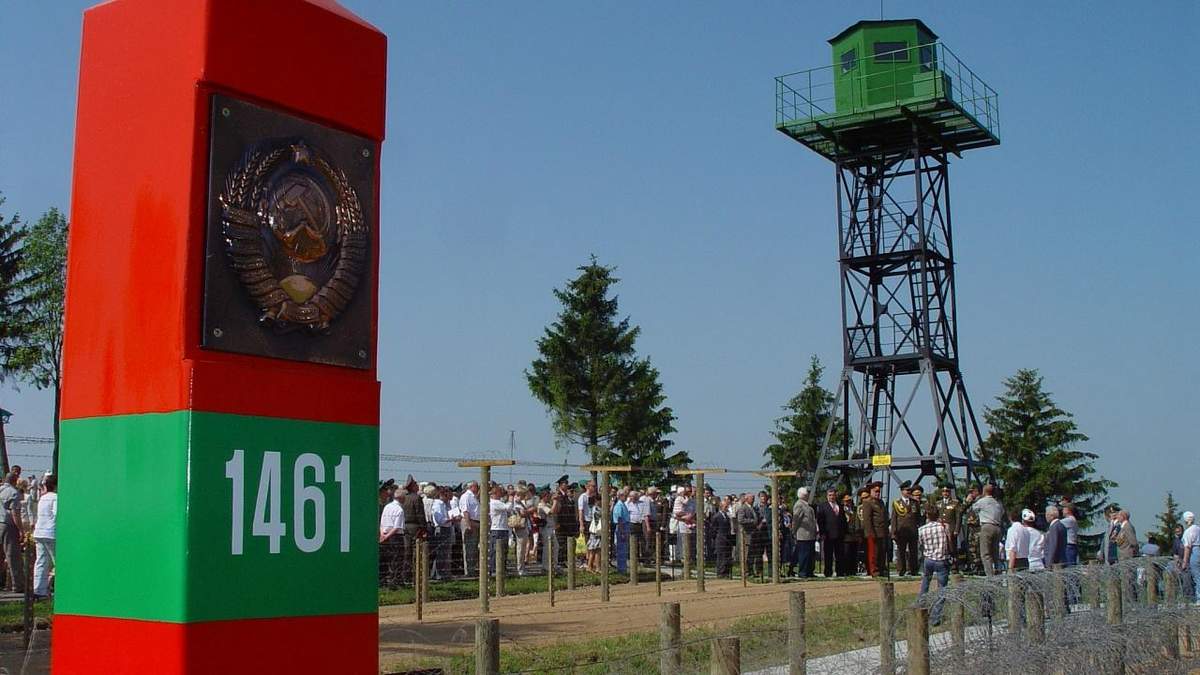 Поїздка українців до охопленої протестами в Білорусі: наскільки це безпечно та які є ризики Поїздка українців до охопленої протестами в Білорусі: наскільки це безпечно та які є ризики