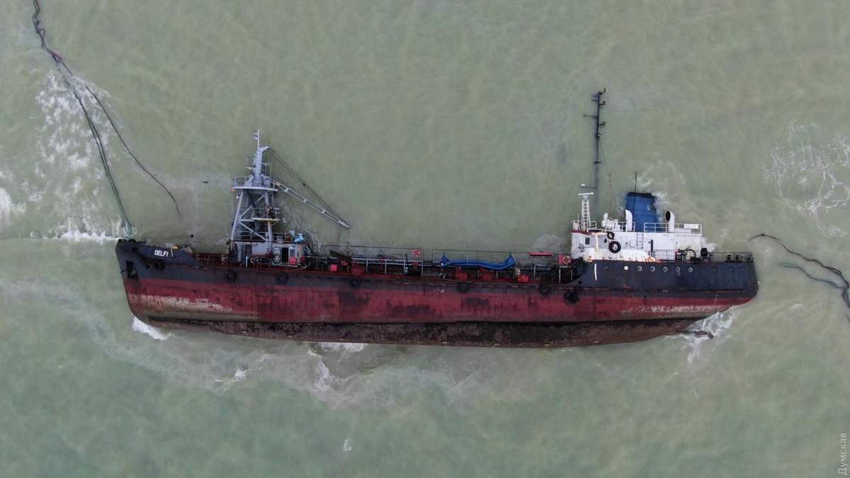 Транспортировка танкера Делфи из Одессы: сколько стоило