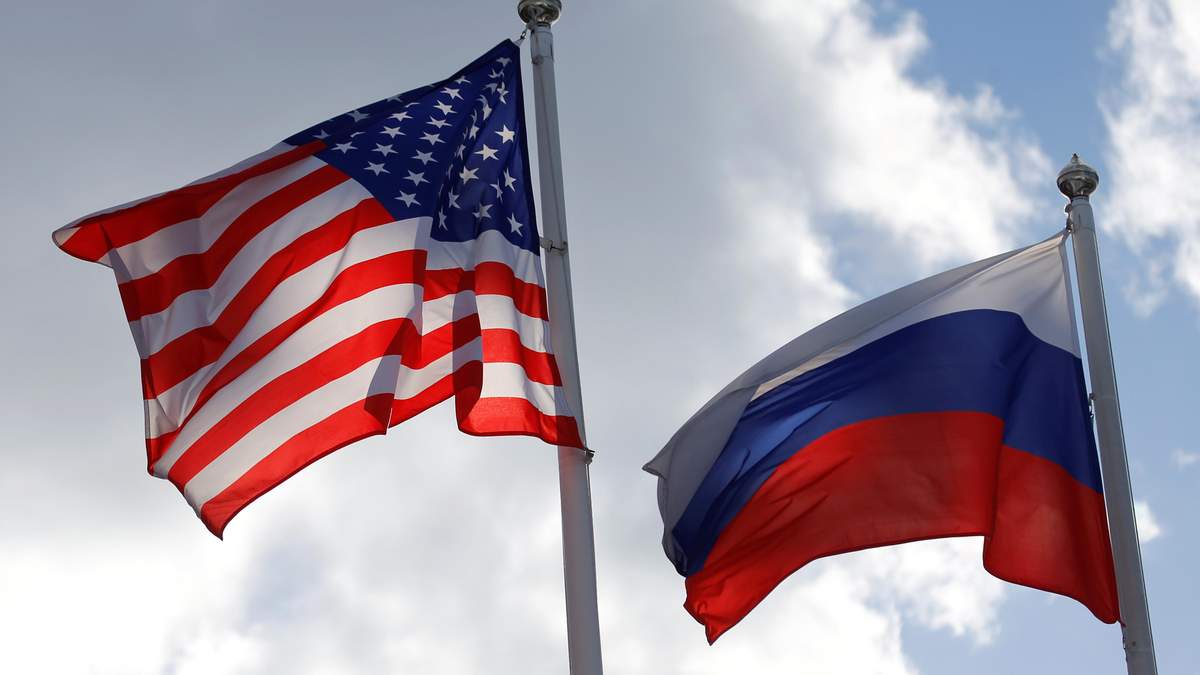 Росія намагається втрутитися у вибори США: заява ФБР Росія намагається втрутитися у вибори США: заява ФБР