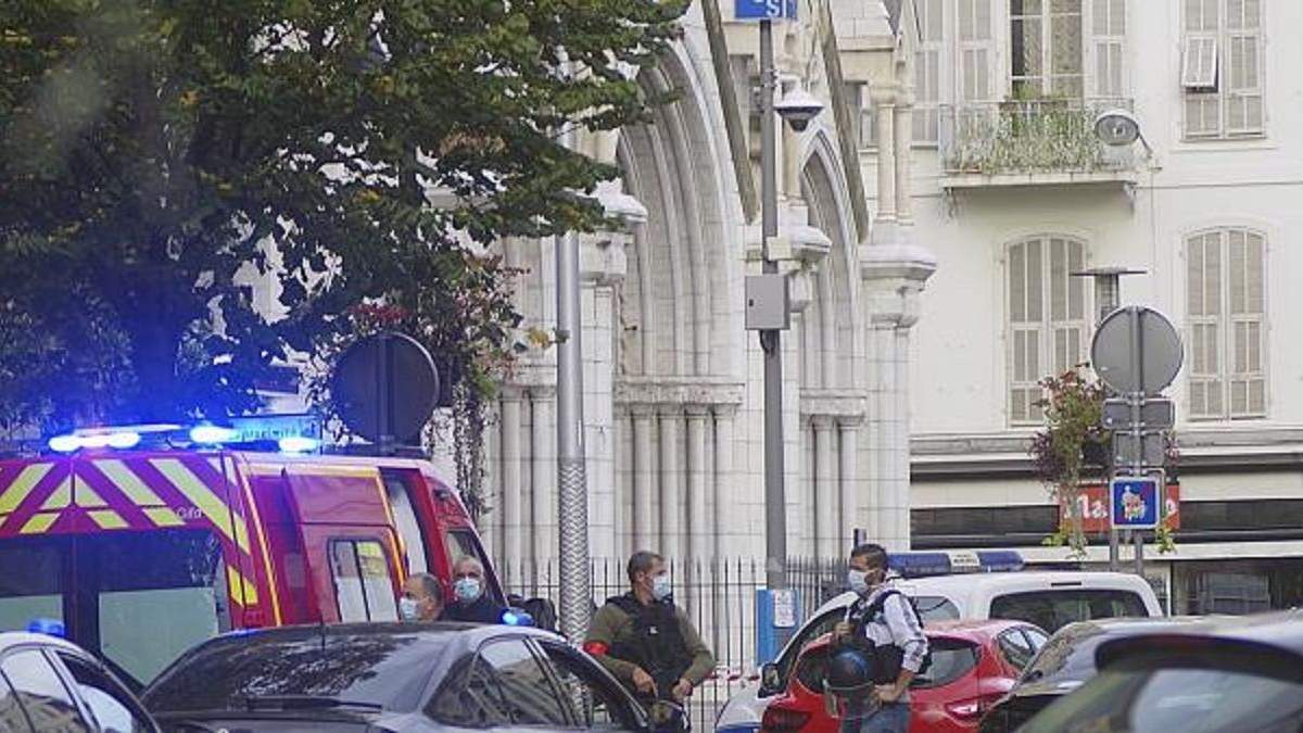 Терористичні атаки у Франції: як відреагувала Туреччина