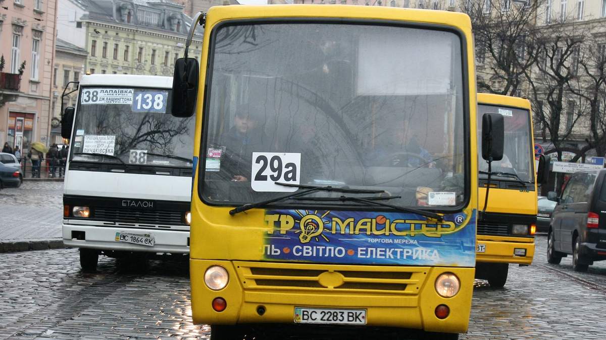 Второй тур выборов мэра Львова: Садовой и Синютка обозначили пути решения проблемы с транспортом во Львове