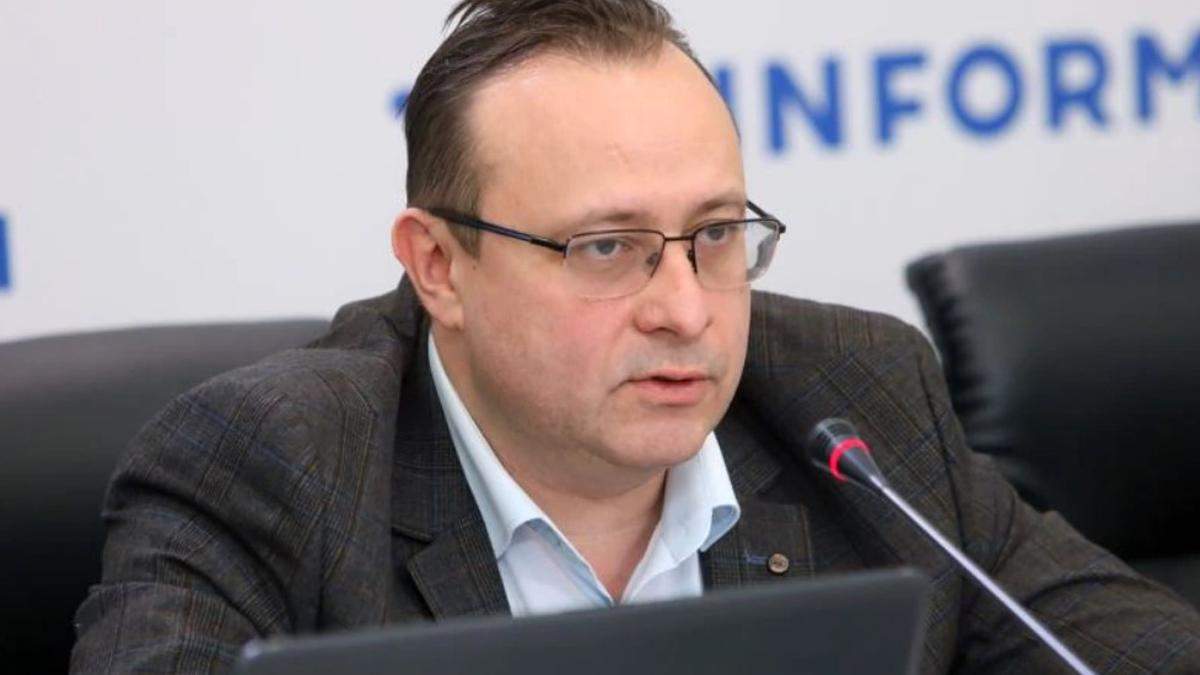 Олег Рубан вважає, що новорічні локації у Києві необхідно закривати