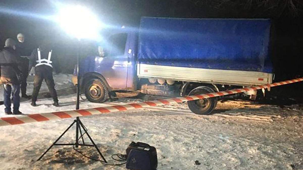 Вбивство чоловіка під Маріуполем: проти поліцейського відкрили справу Вбивство чоловіка під Маріуполем: проти поліцейського відкрили справу