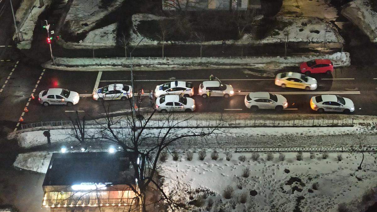 В Киеве таксист Uber сбил пешехода, переходившего дорогу на зеленый