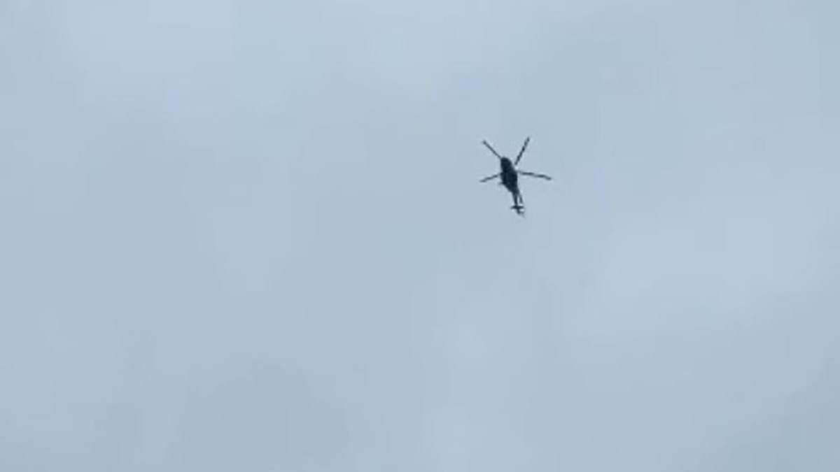 Вертолет с РФ нарушил воздушное пространство Украины в Сумской: видео