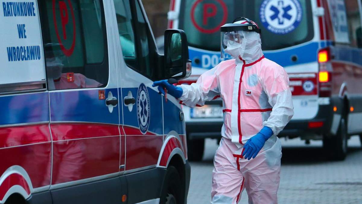 В Польше продлили локдаун к 18 апреля 2021: ограничения