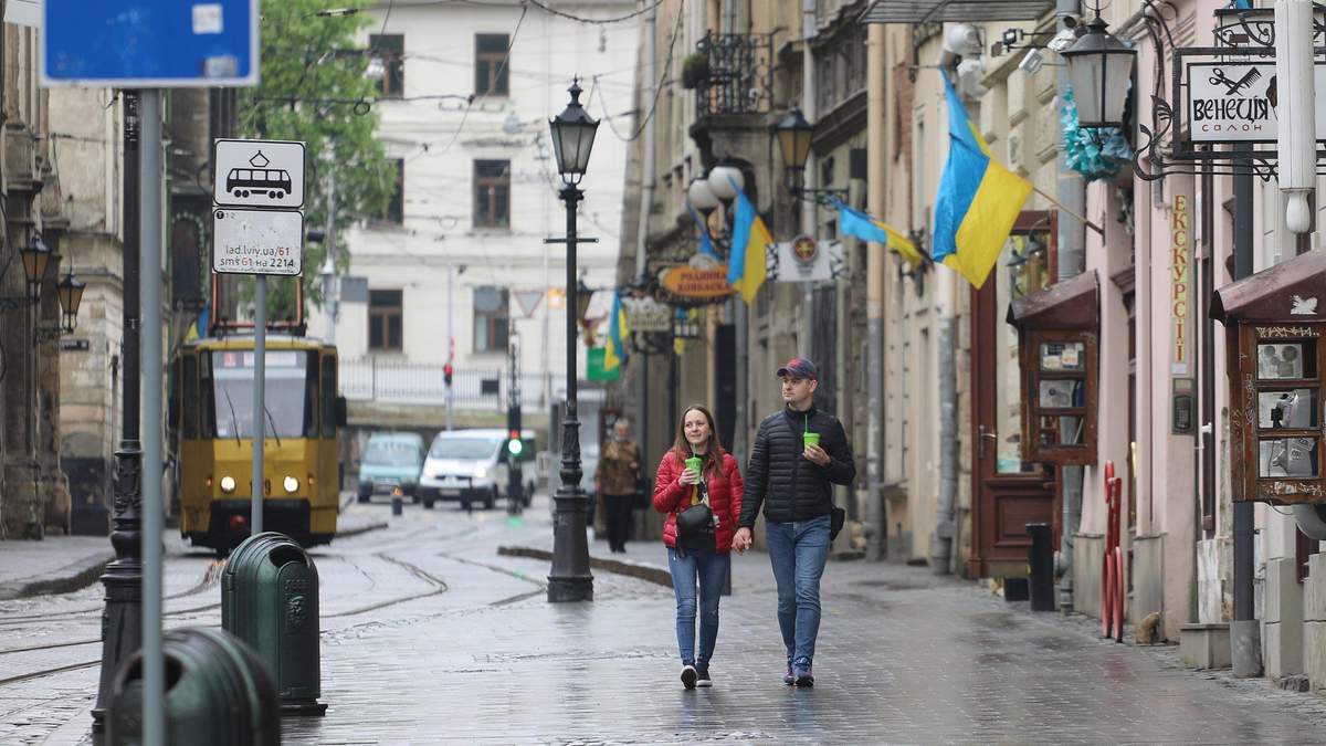 U Lvovi Zapracyuvali Pochatkovi Shkoli Rinki Ta Litni Majdanchiki