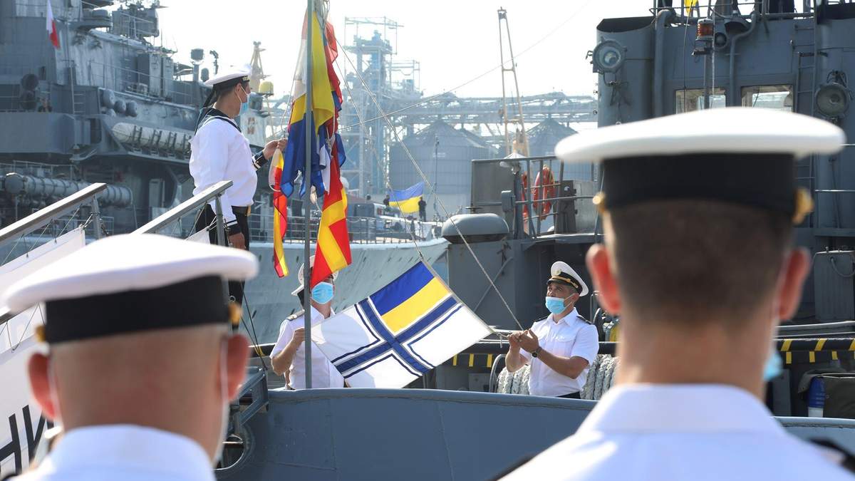 День украинских ВМС: сможем защитить себя на море - Vimarsana News