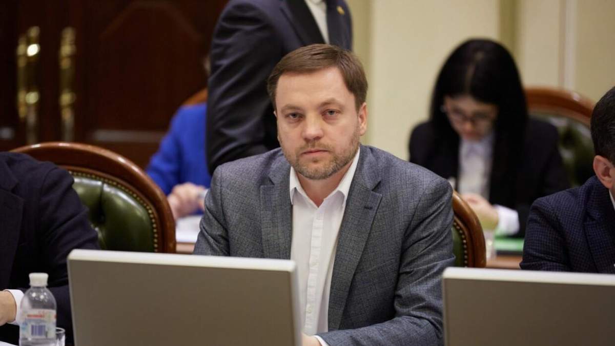 Монастырский пользуется авторитетом в парламенте, - Маслов