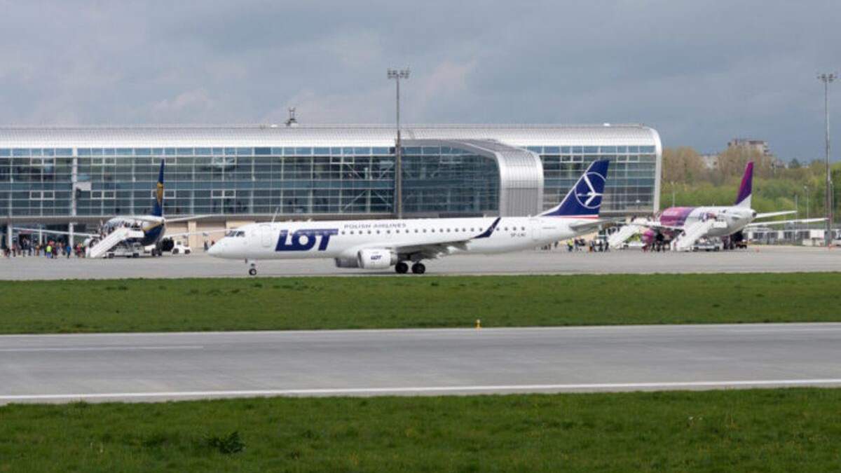 Найбільша польська авіакомпанія LOT відновить польоти з Варшави до Харкова: відома дата - Новини Харків - Travel