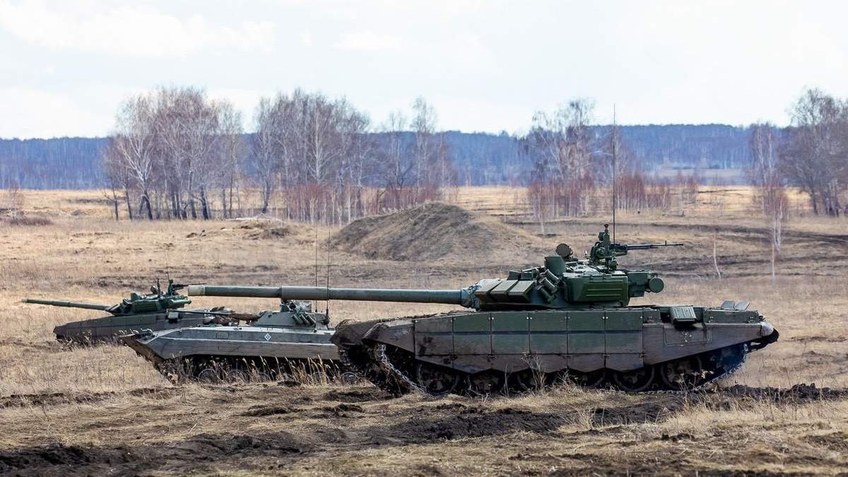 Разведка назвала численность российских войск на границе с Украиной