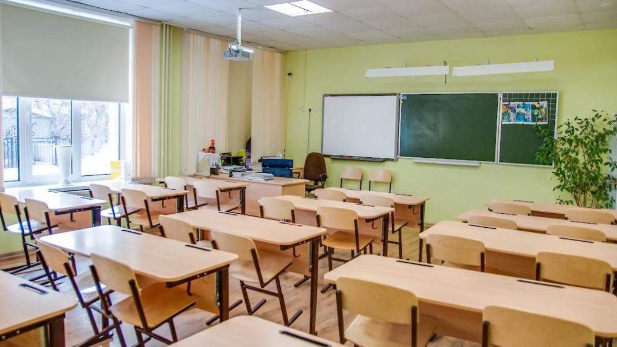 Разрешили выбрать форму обучения: как будут учиться одесские школьники после каникул
