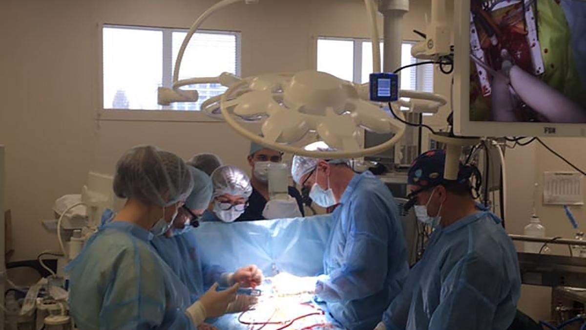 Остановили сердце на 5 часов: медики в Днепре провели уникальную операцию малышу – фото 
