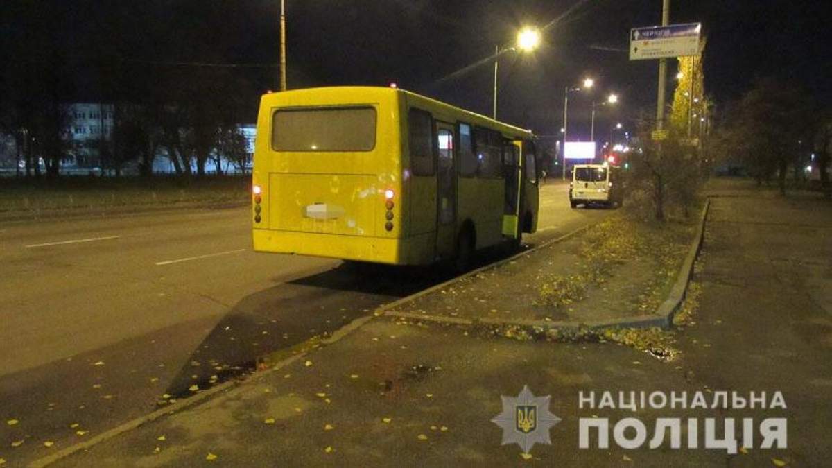 П'яний хлопець вкрав у Києві маршрутку і годину гасав вулицями столиці - Київ