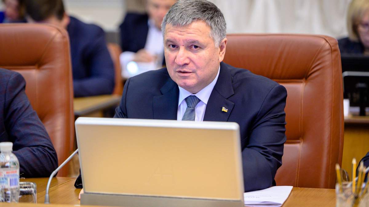Аваков заявил, что Антоненко, Кузьменко и Дугарь могли сотрудничать с СБУ по делу Шеремета.