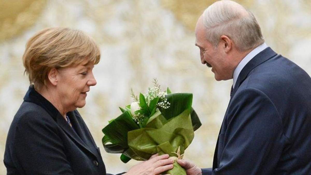 "Визнала легітимним президентом": Меркель різко розкритикували після розмови з Лукашенком - новини Білорусь - 24 Канал