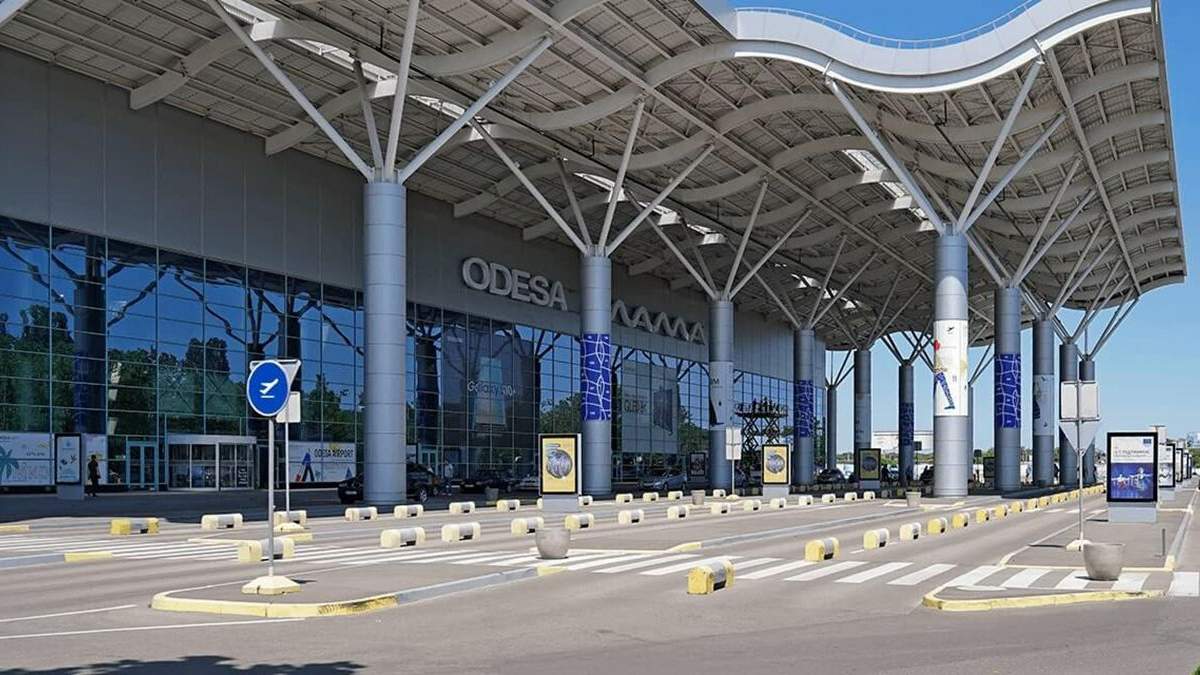 У поліцію повідомили про замінування Одеського аеропорту - Свіжі новини Одеси - Одеса