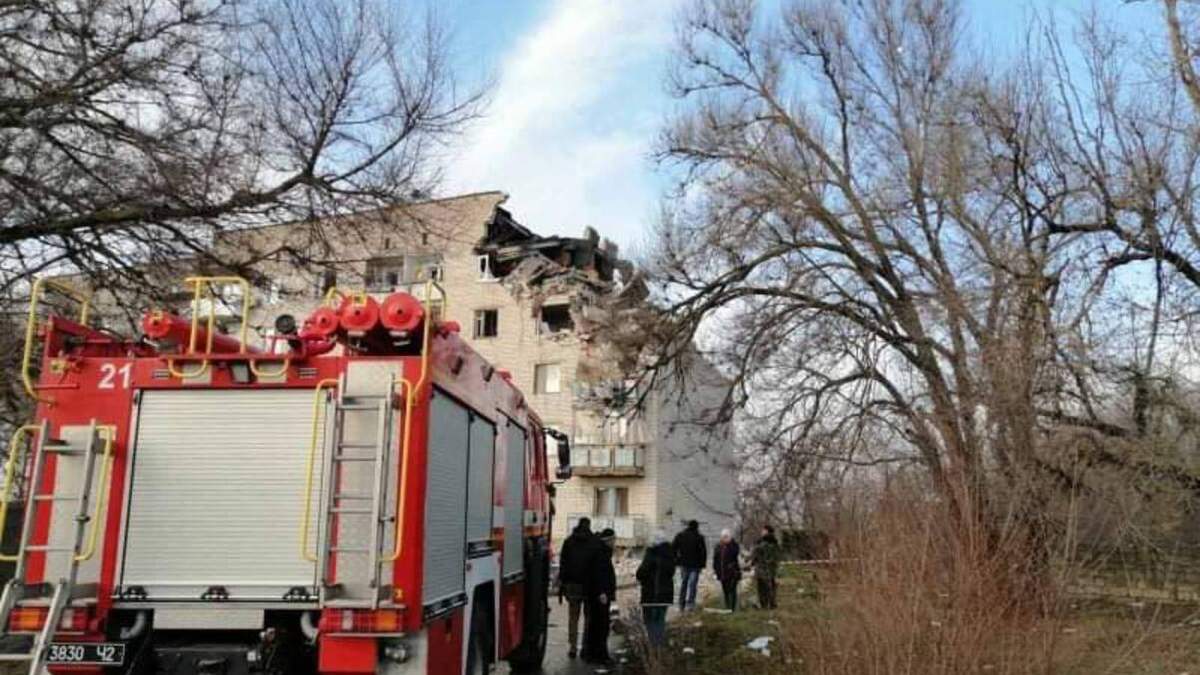 В многоэтажке в Николаевской области произошел взрыв газа: фото разрушений