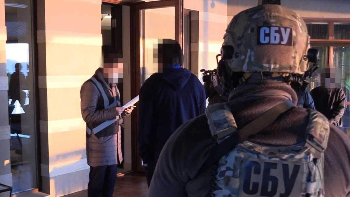 обшуки сбу дельта банк