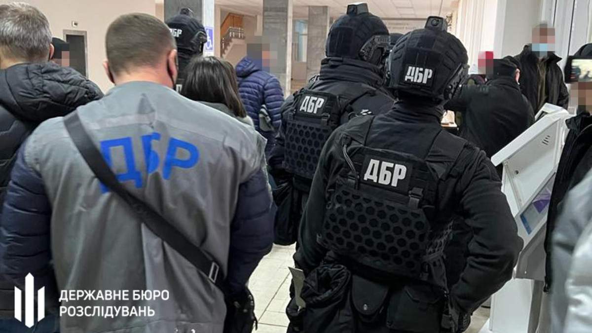 Обшуки у міськраді Кривого Рогу Обшуки у міськраді Кривого Рогу