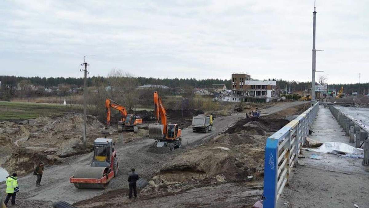 Мост в Романовке Киевской области – уже почти готов: его построили за 6  дней - Киев