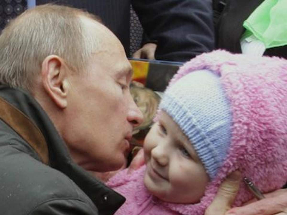 Британские СМИ смело называют Путина педофилом и убийцей - 24 Канал