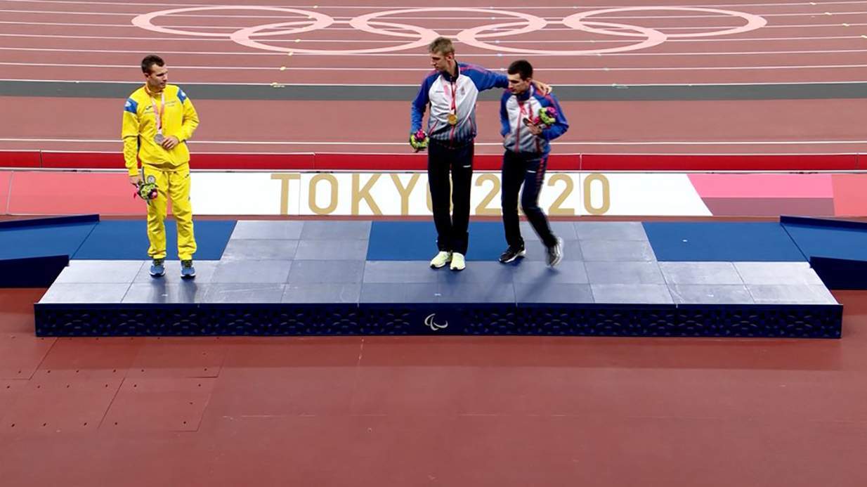Український бігун Ігор Цвєтов знову відмовився від фото з росіянами на п’єдесталі Паралімпіади у Токіо