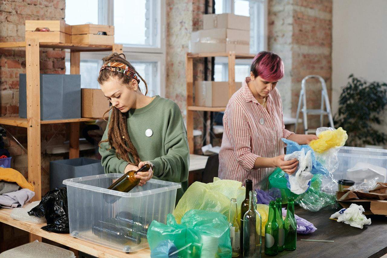 В Украине есть много пунктов сбора сортированных отходов 