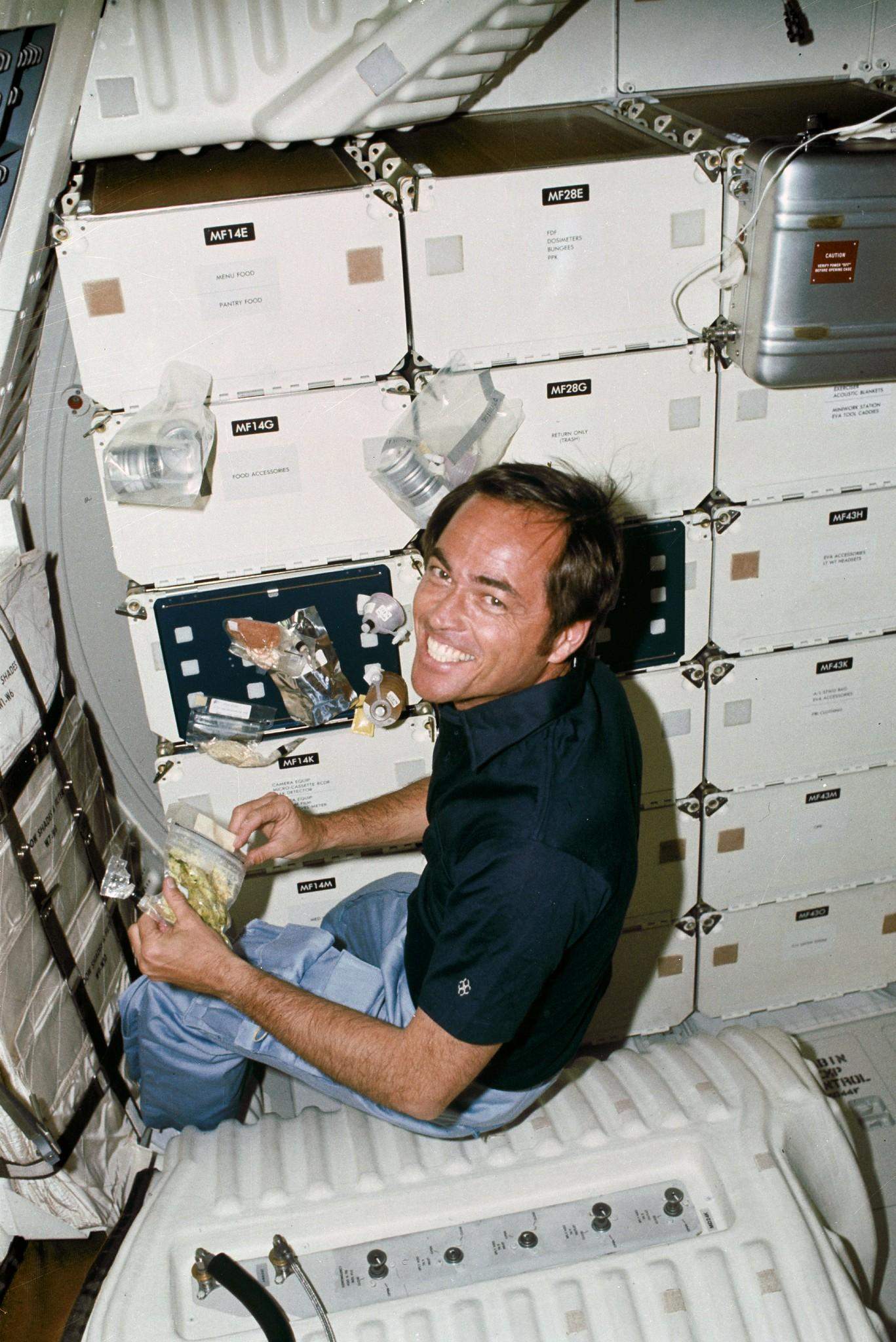 Роберт Кріппен