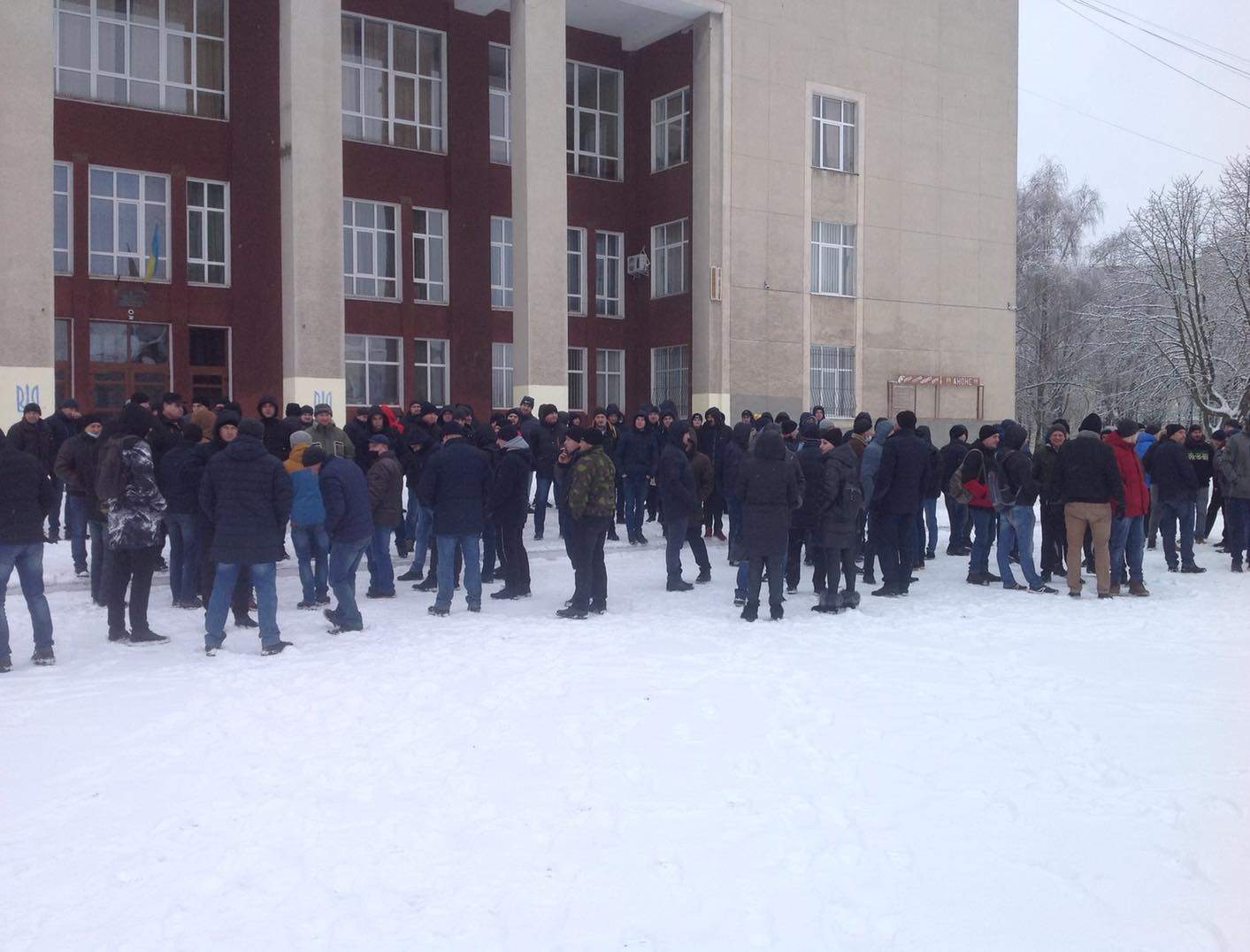 Не отримали зарплати на 376 мільйонів гривень: гірники 5 шахт на Львівщині оголосили страйк