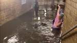 "Эльза" добралась до Нью-Йорка и затопила метро: воды по пояс – фото, видео