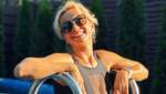 Лилия Ребрик засветила пышную грудь в купальнике с прозрачной вставкой: эротическое фото